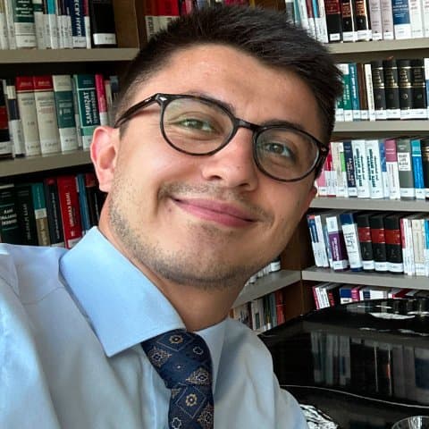 Halil Ü.